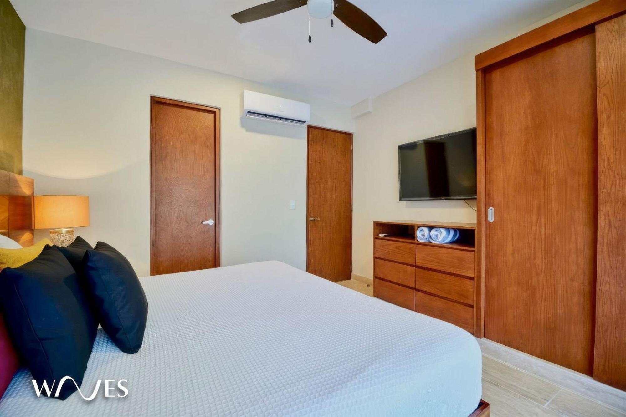 Spacious 2 Br. Jungle View Luxury W/prime Location Apartamento *