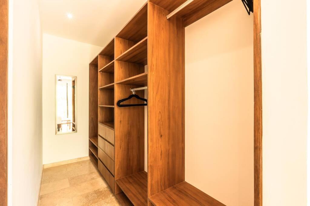 Beautiful & Brand New 2br Gated Community Pool Apartamento Tulum