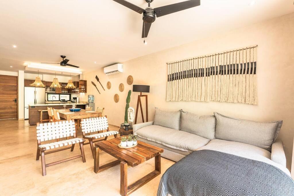 Beautiful & Brand New 2br Gated Community Pool Apartamento *