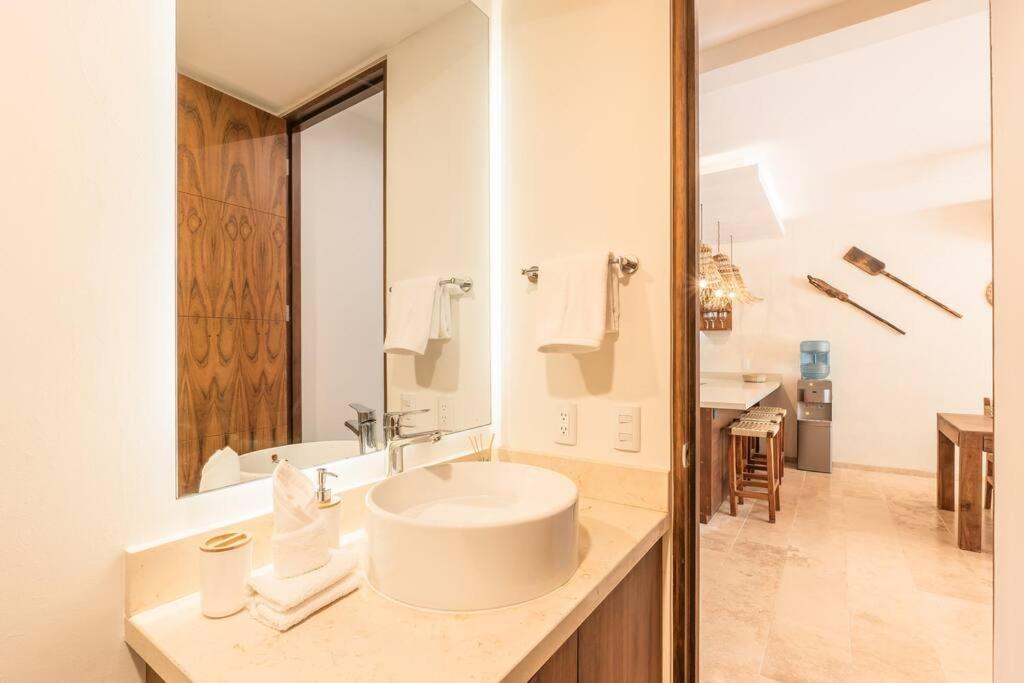 Beautiful & Brand New 2br Gated Community Pool Apartamento *