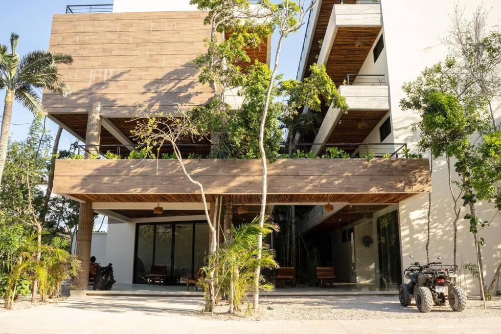 New 1 Bed - - Private Terrace *