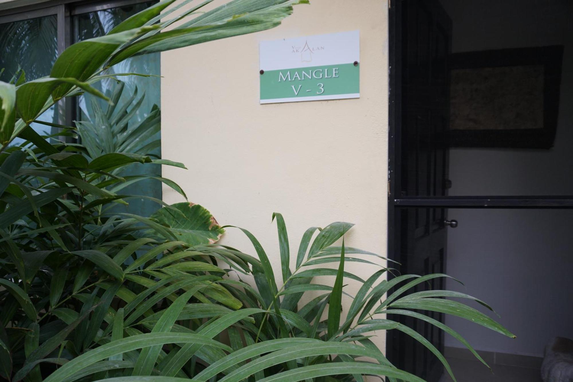 Apartahotel Akalan 3*
