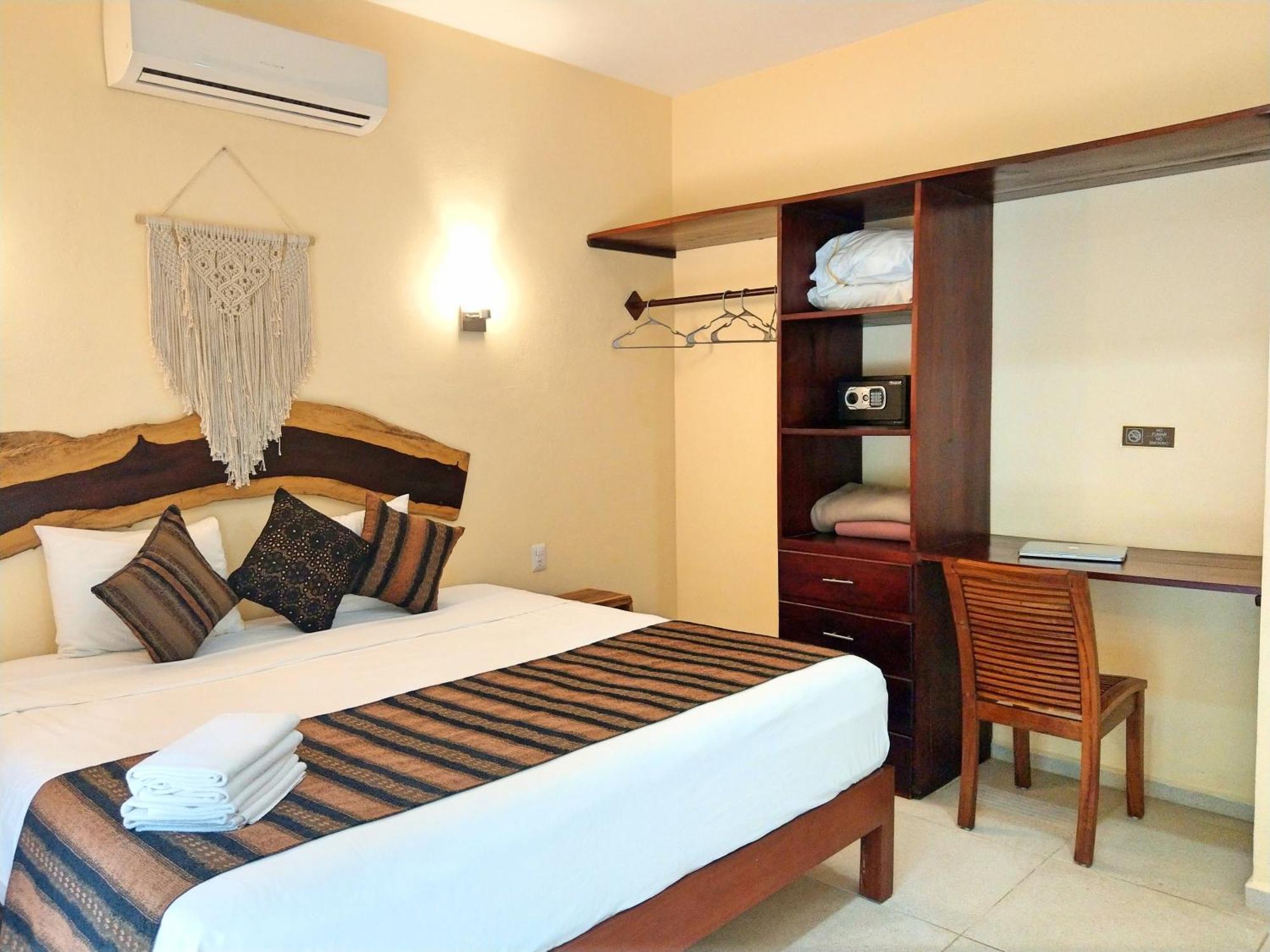 Nah Apartahotel 3*