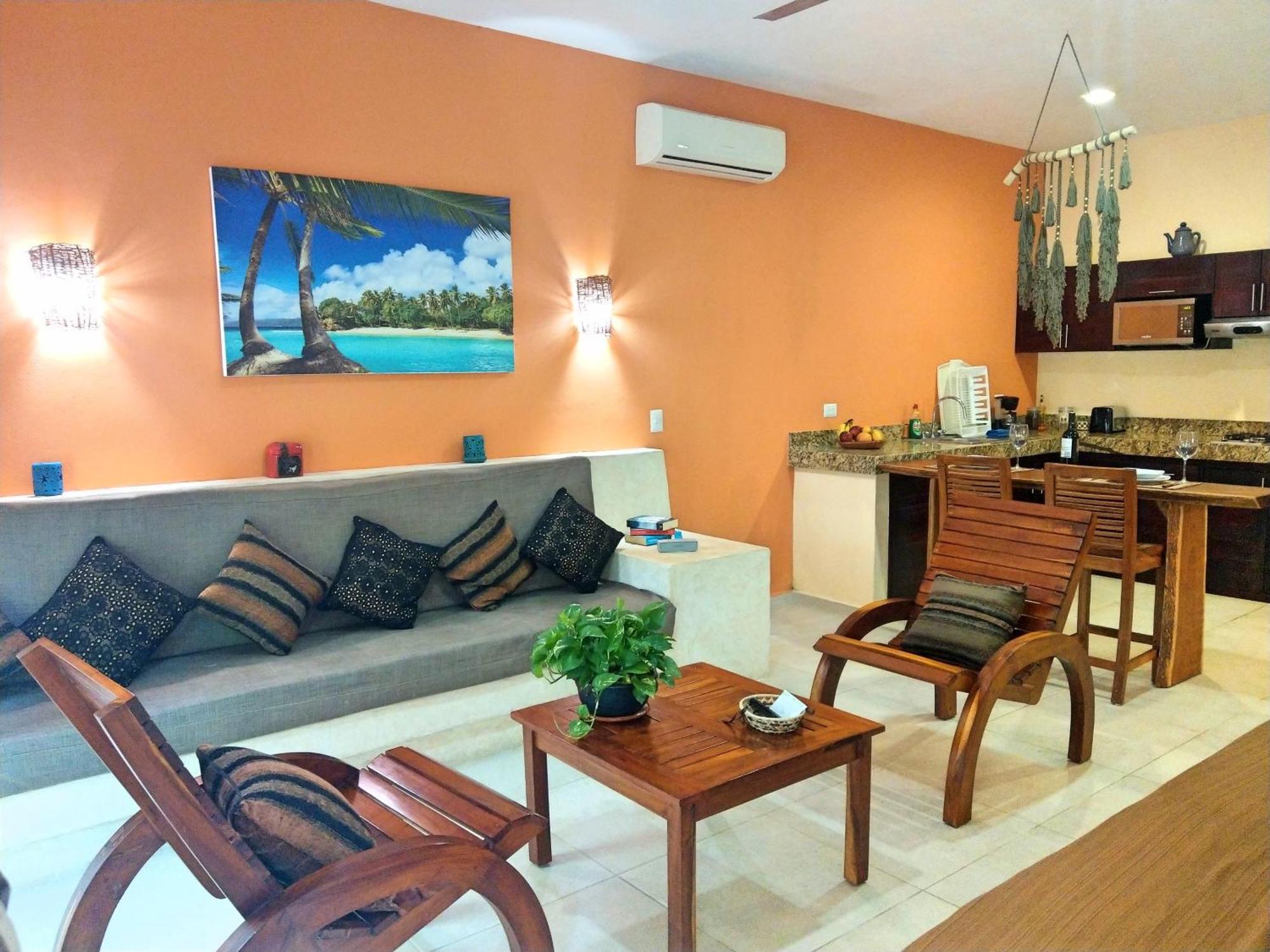 Nah Apartahotel 3*