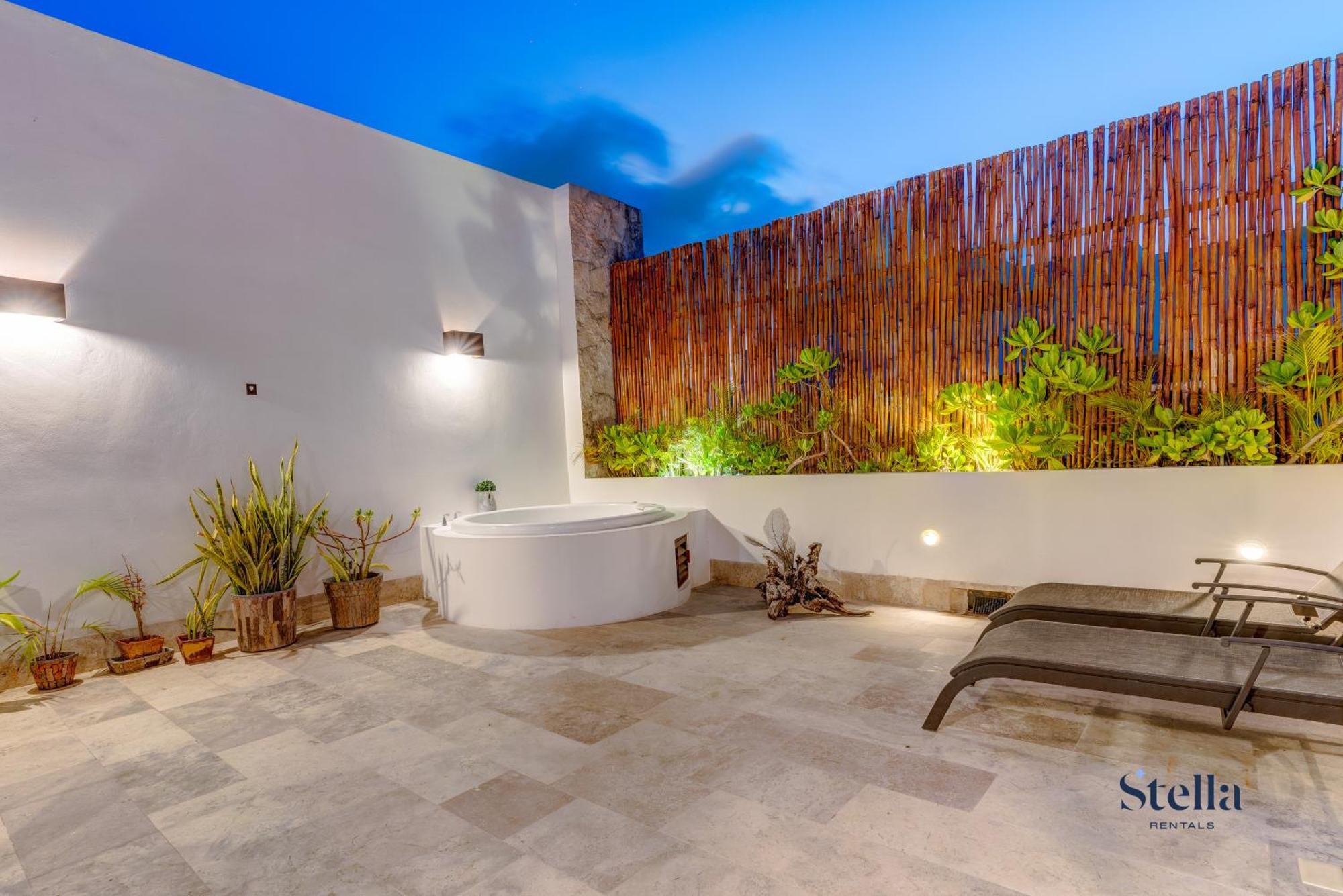 Private Rooftop 1br With Stunning Common Areas Tulum