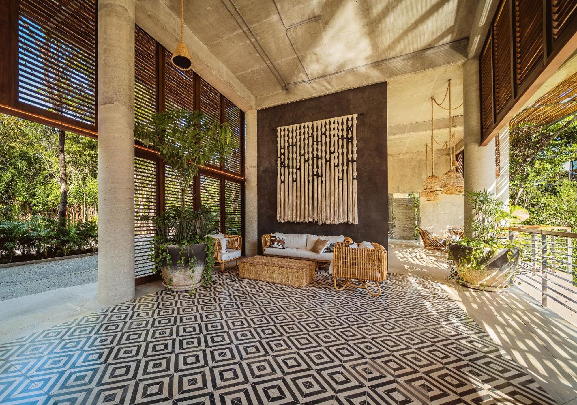 Divine 1br Swim Up With Cenote And Gym *