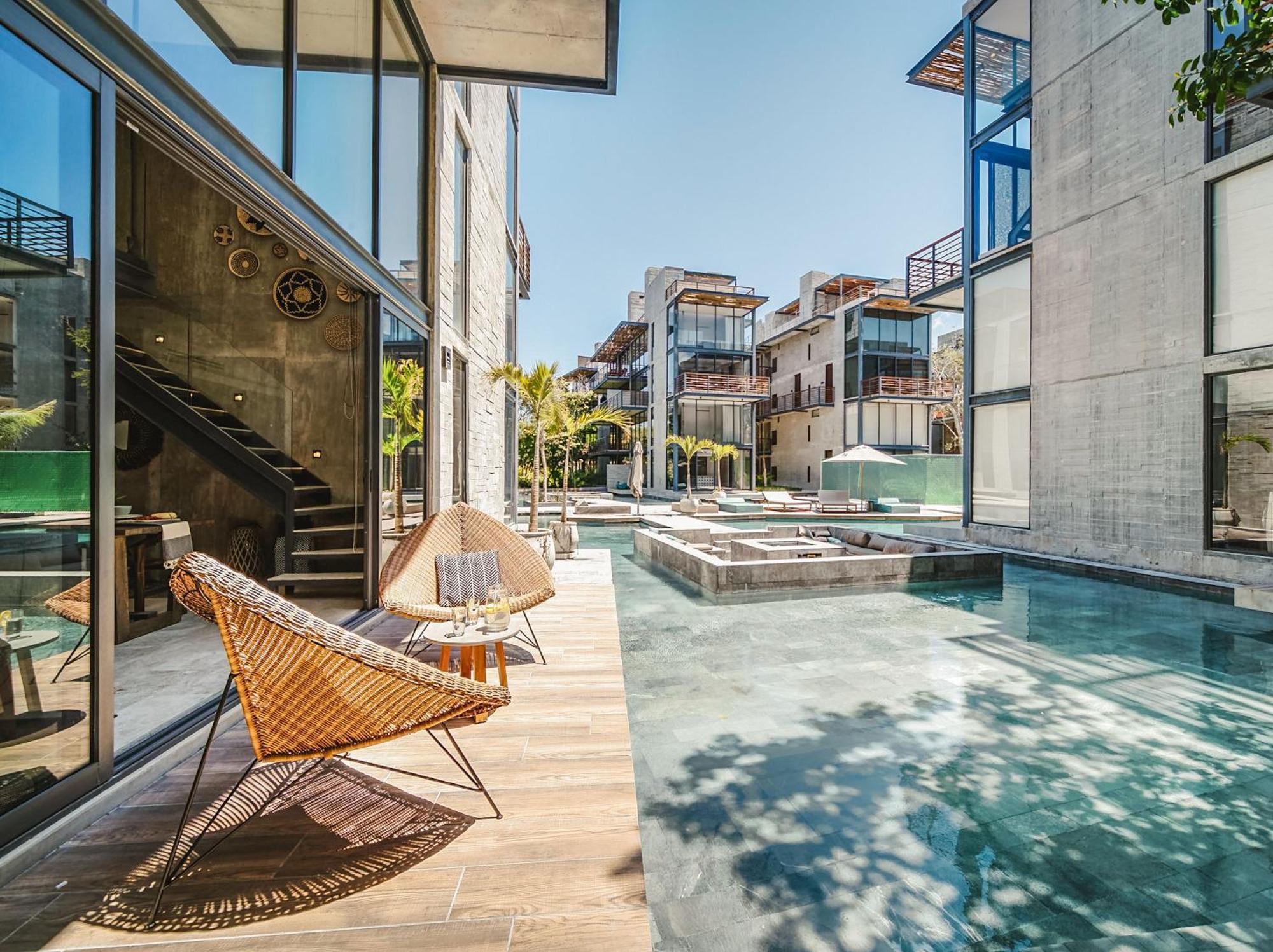 Divine 1br Swim Up With Cenote And Gym Apartamento Tulum
