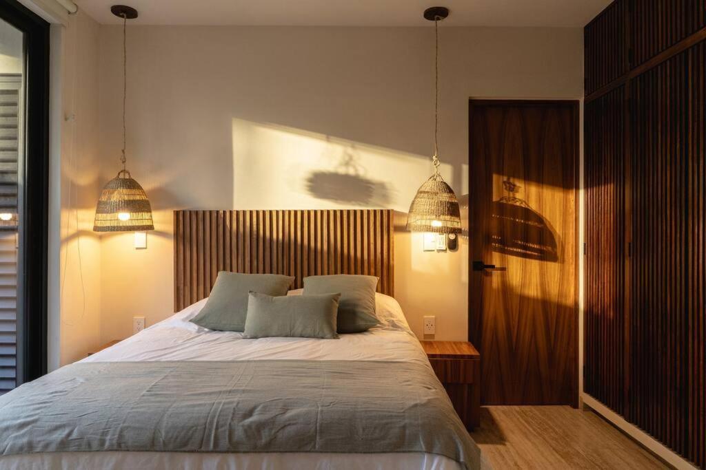 New 1 Bedroom - - Private Pool