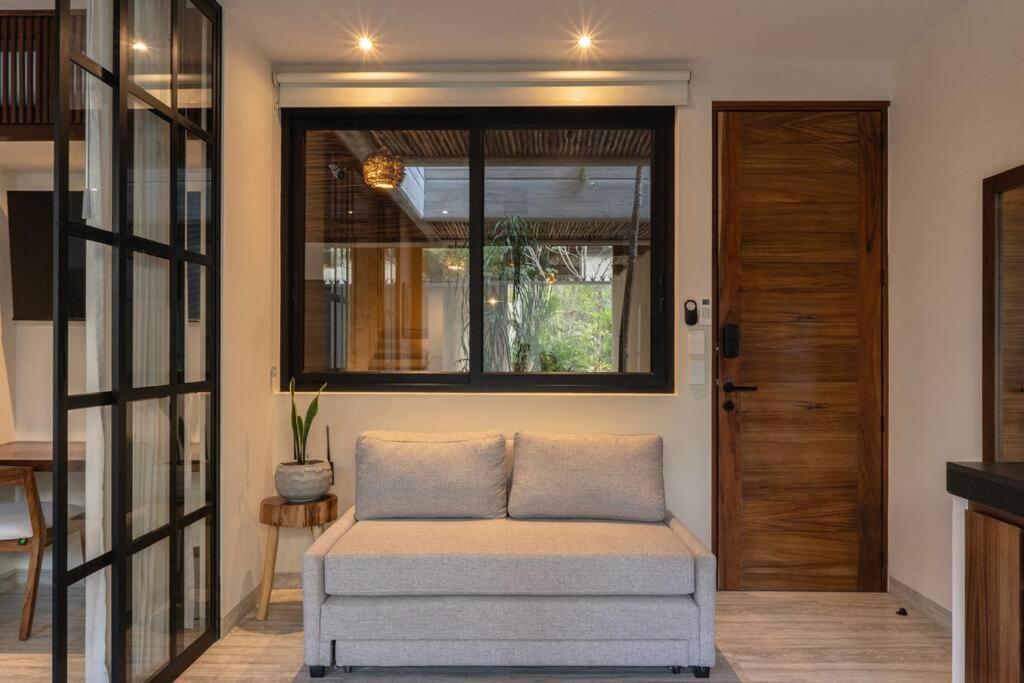 Apartment New 1 Bedroom - - Private Pool *