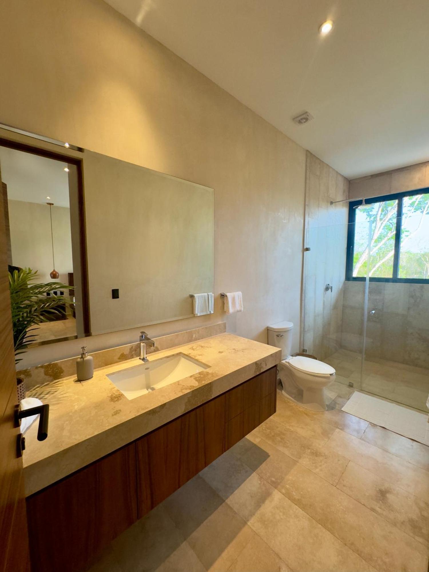 Casa Laak, Luxury Villa, 5 Bedroom 7 Bt, Heated Pool Villa *