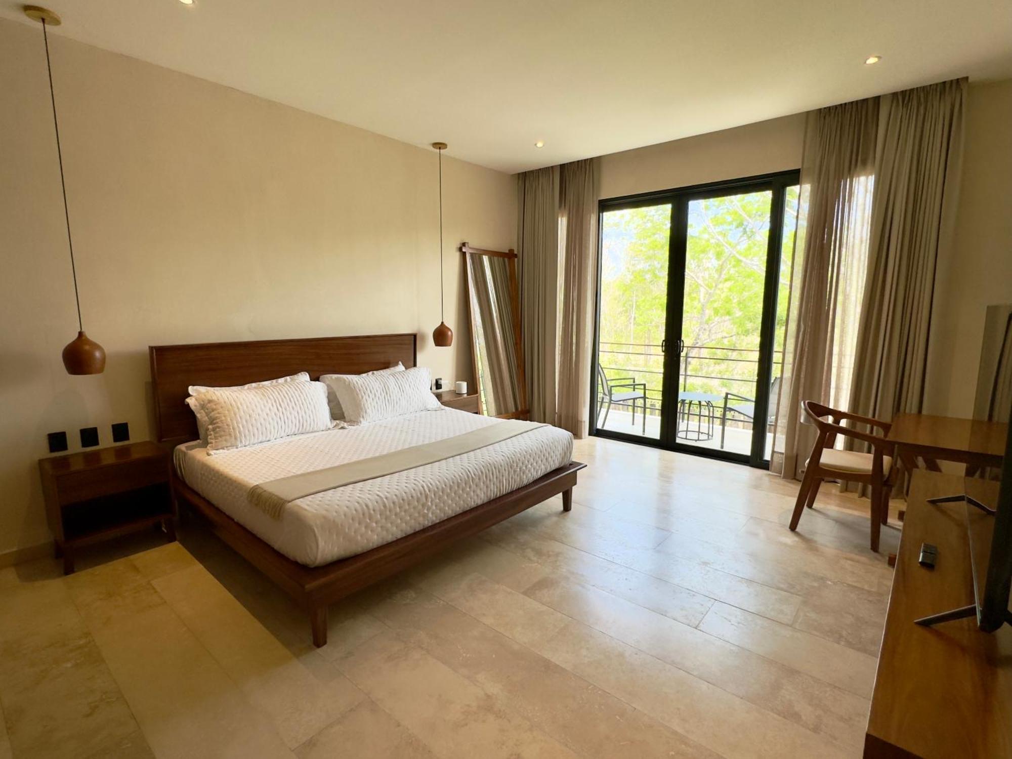 Casa Laak, Luxury Villa, 5 Bedroom 7 Bt, Heated Pool Villa Tulum