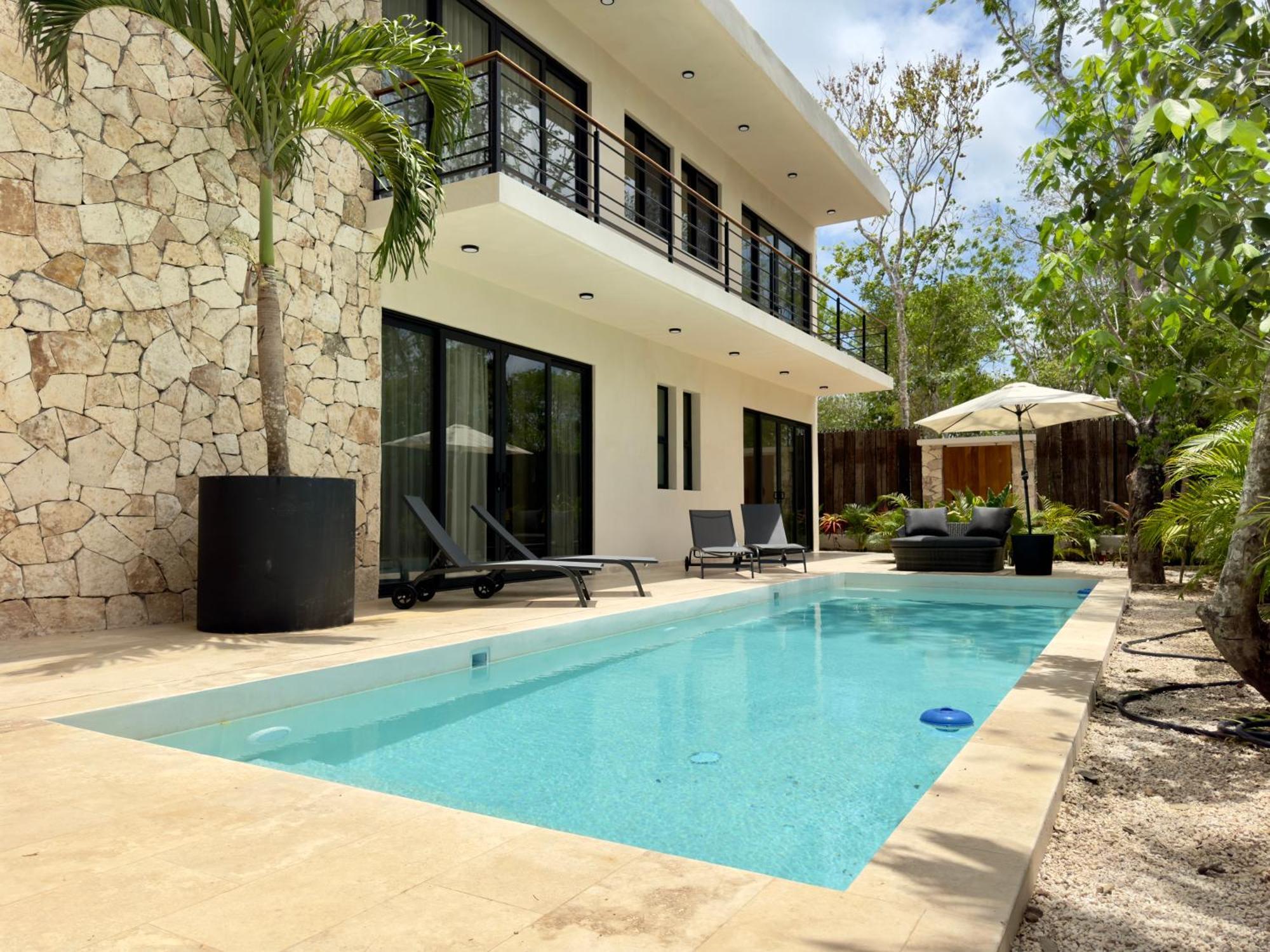 Casa Laak, Luxury Villa, 5 Bedroom 7 Bt, Heated Pool Villa Tulum