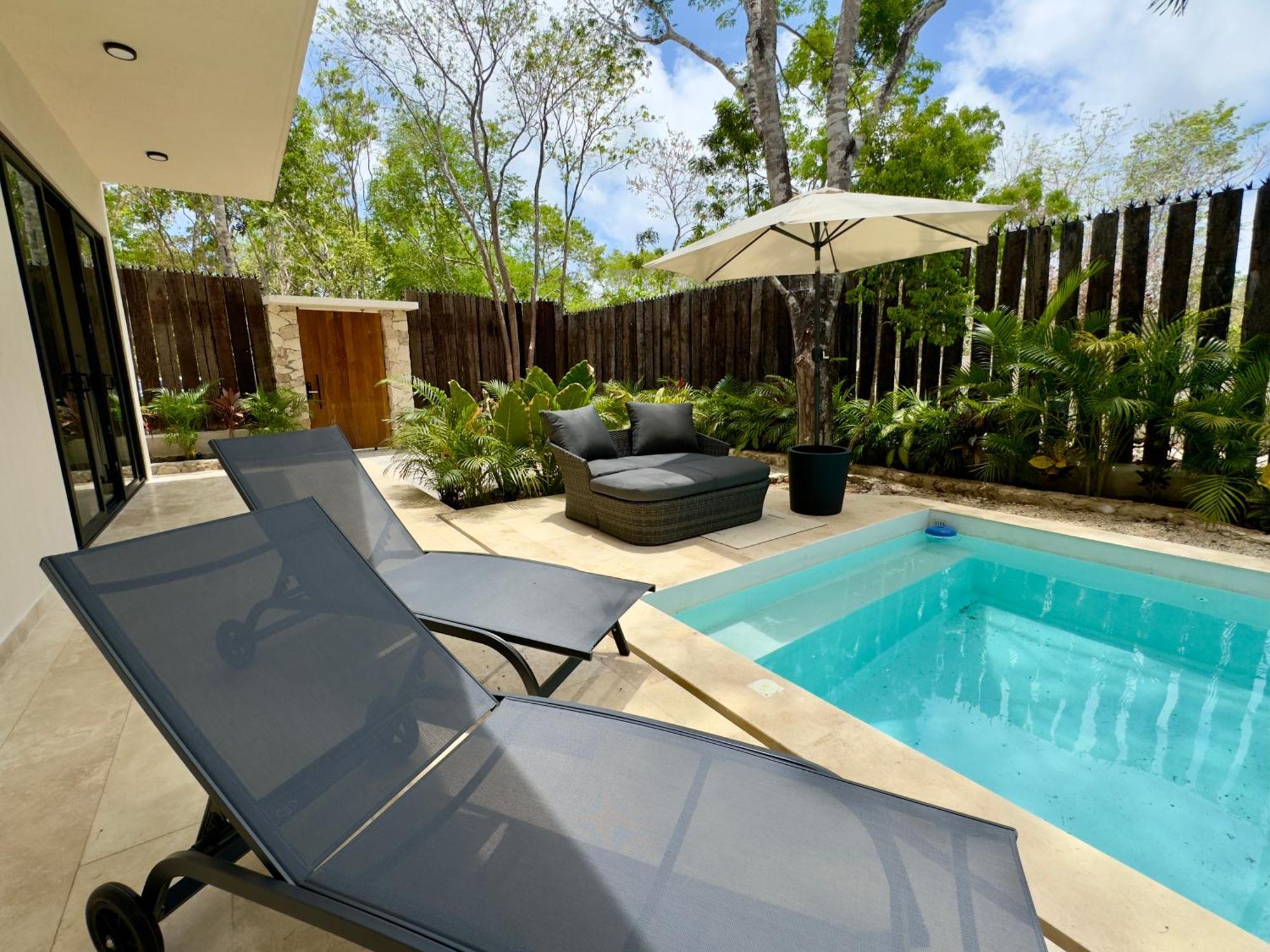 Casa Laak, Luxury Villa, 5 Bedroom 7 Bt, Heated Pool Villa Tulum