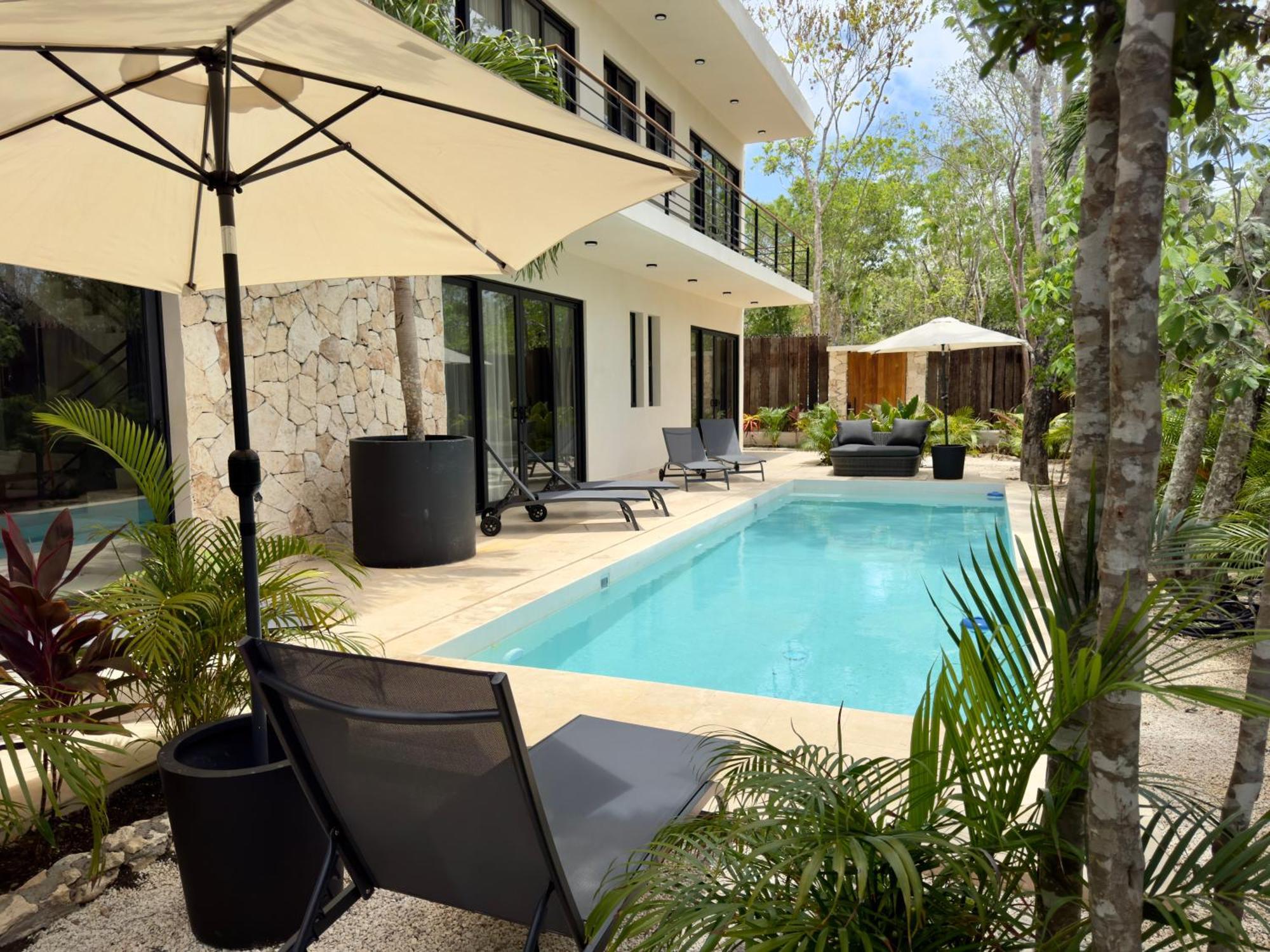 Casa Laak, Luxury Villa, 5 Bedroom 7 Bt, Heated Pool Villa Tulum