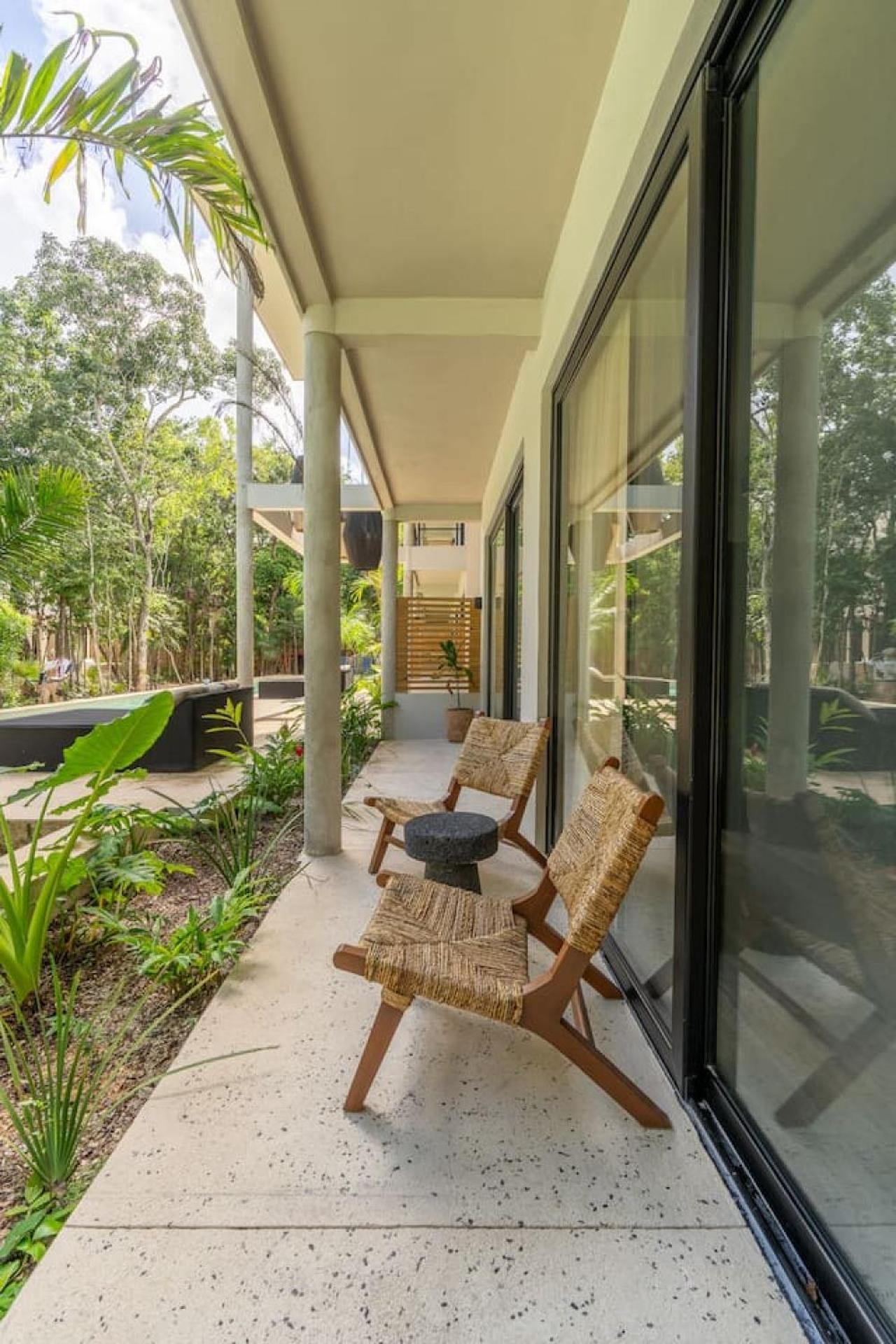 Attha Bliss Swim Up Apartamento