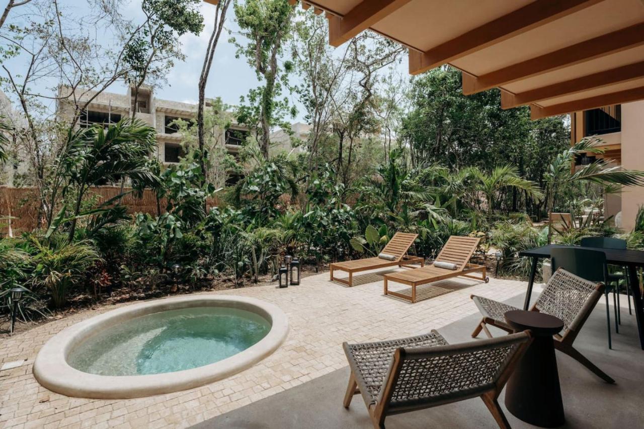 Holiday home Blush Jungle Romantic Retreat *