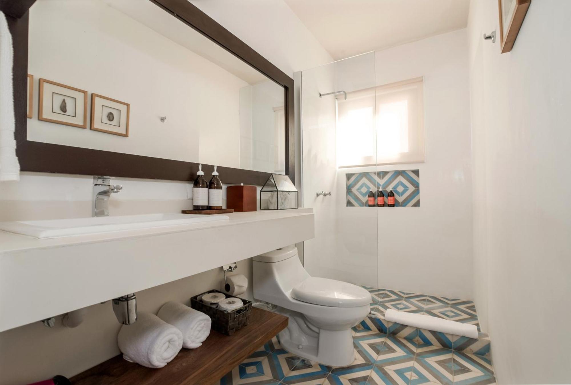 Lumina At Looltum Apartamento