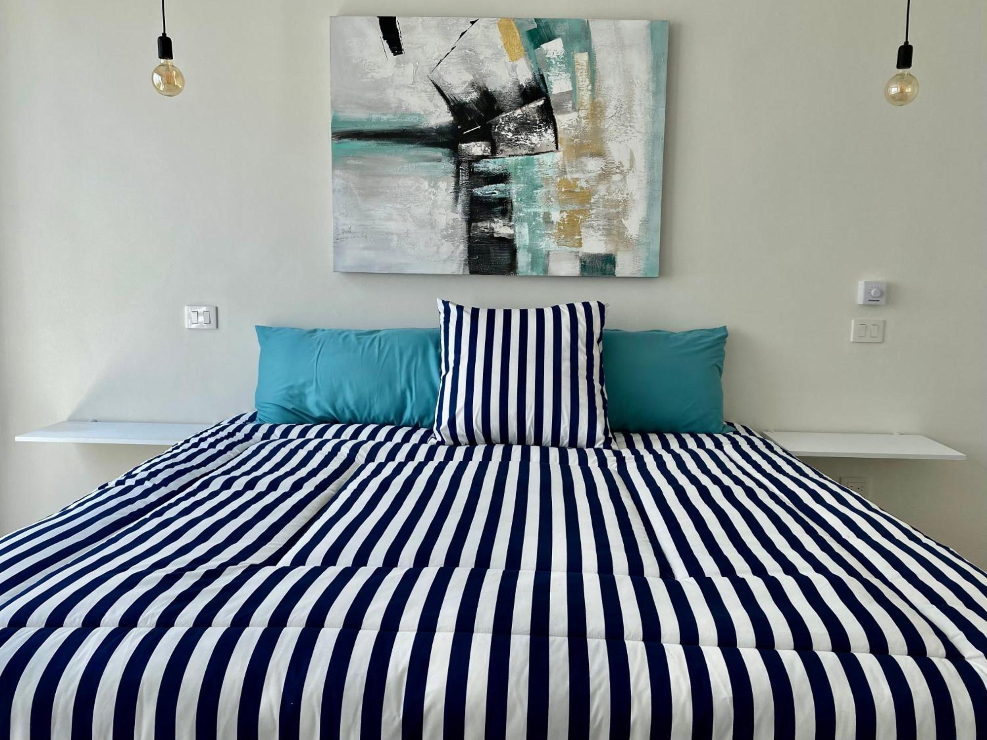 Apartahotel Rosa Azul *