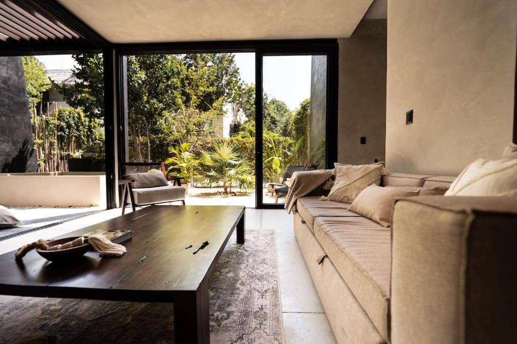 Luxury Twin Villas, 4 Private Pools, 2 Rooftops, Bbq, Near *