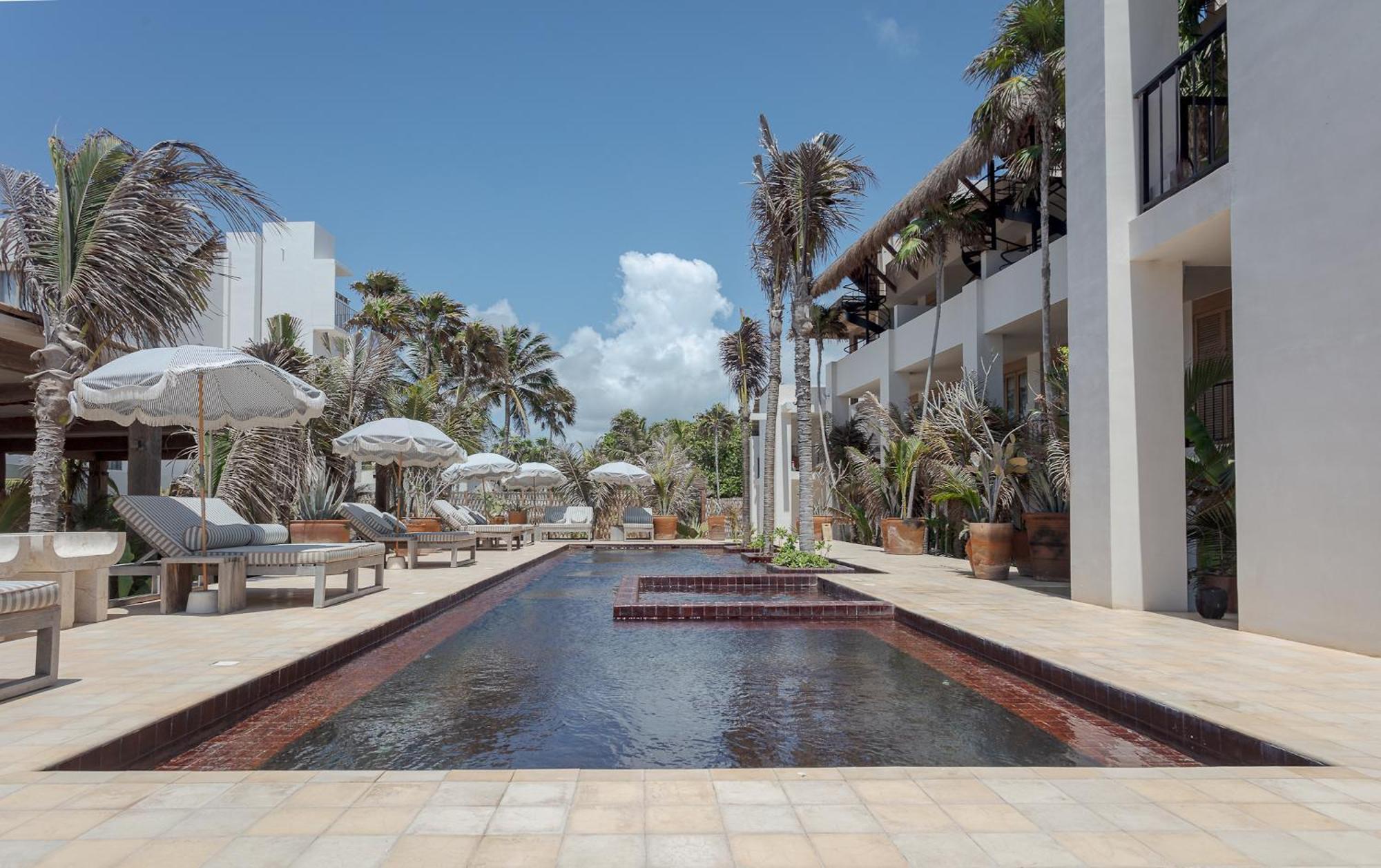 Panamera Hotel 4*