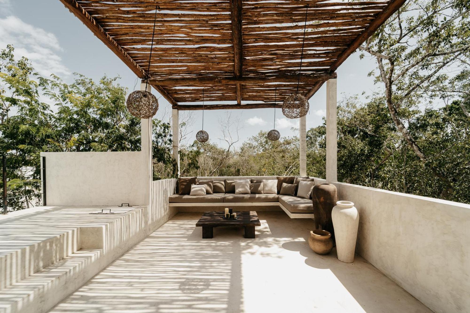 Casa Cielo Luxury Beach Club Access