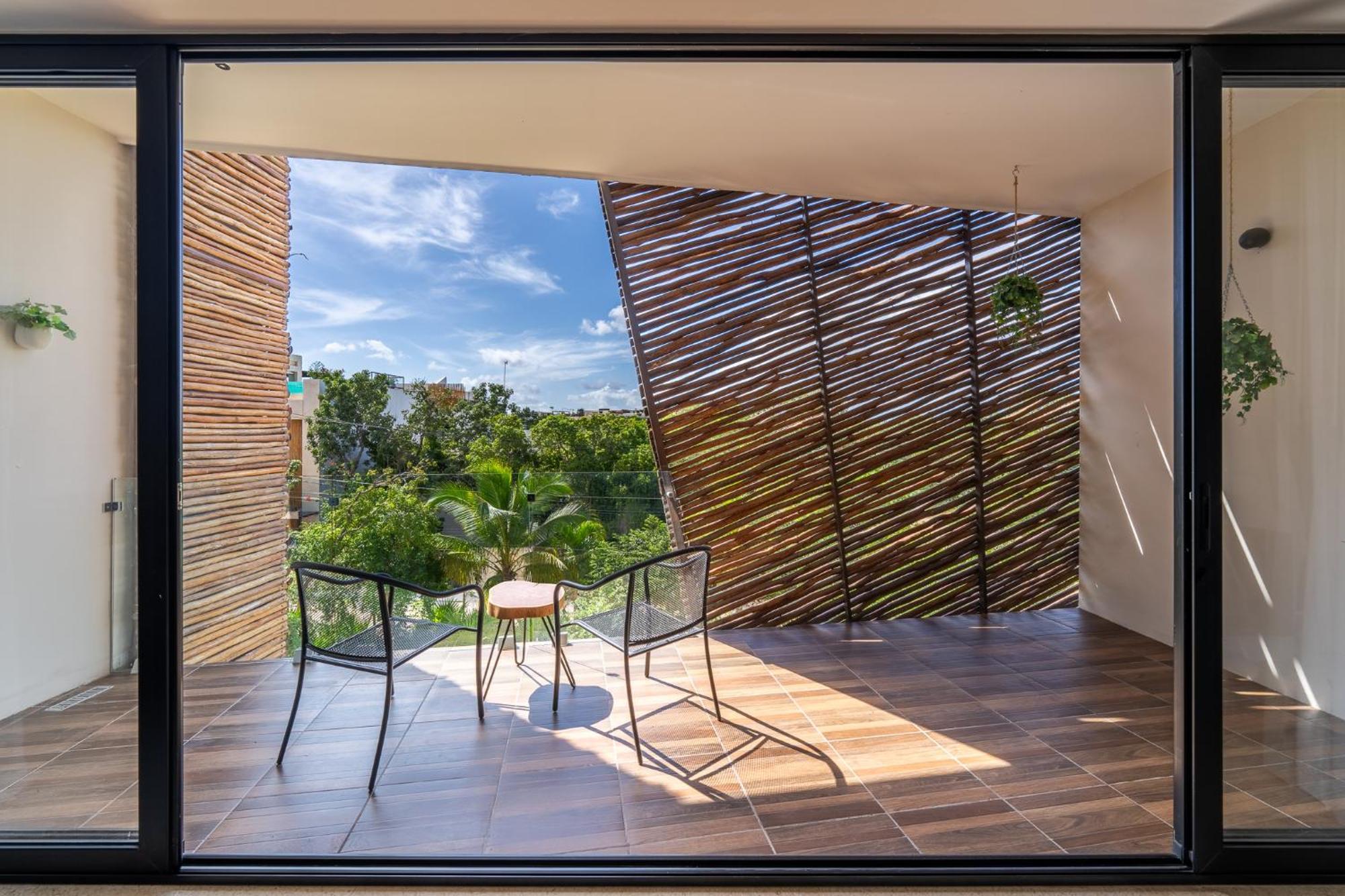 Maya Sky 2 Bedroom Penthouse *