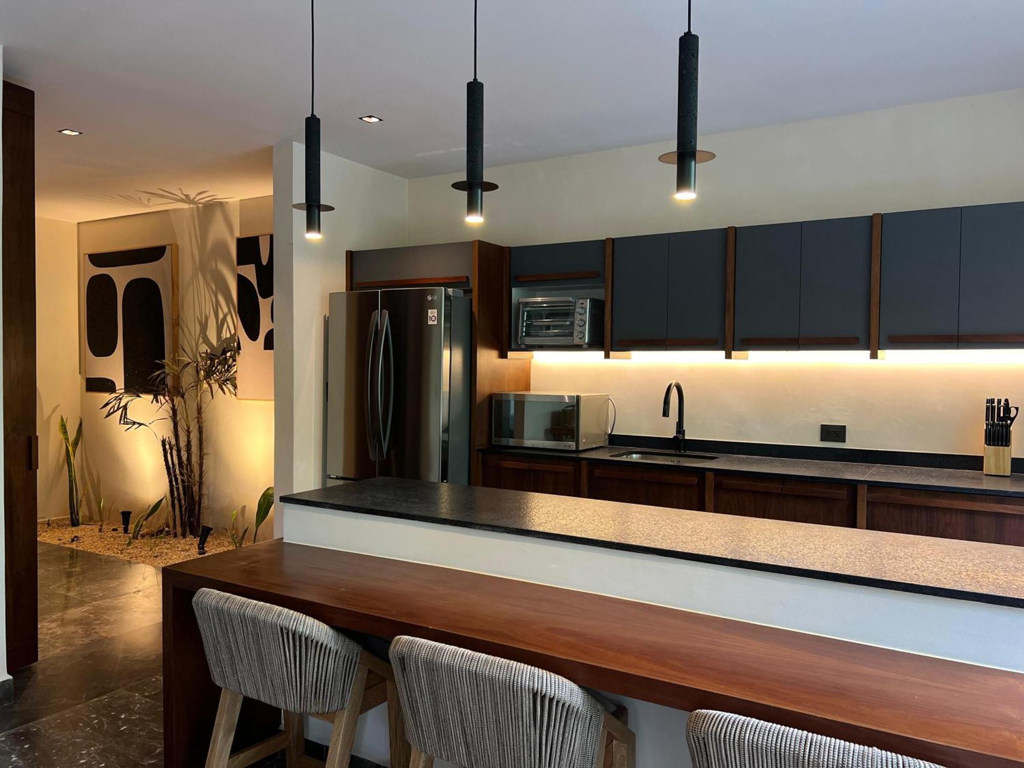 Lovely 2bedroom Serviced + Pool & Garden Apartamento *