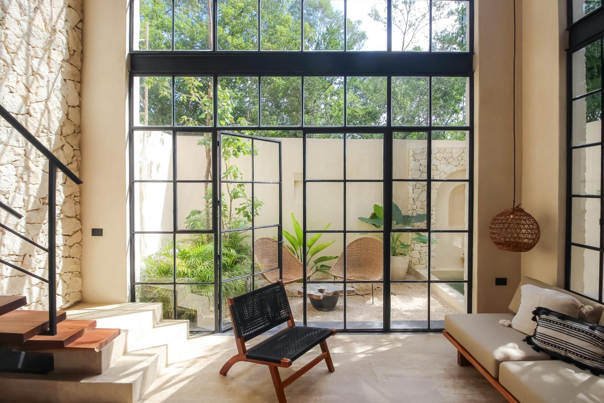 Luxury Townhouse With Private Pool In La Veleta