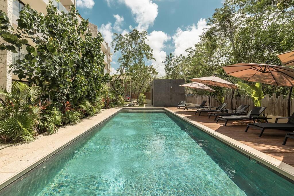 New 2 Bedroom 2 Badrooms Pool Front Concierge