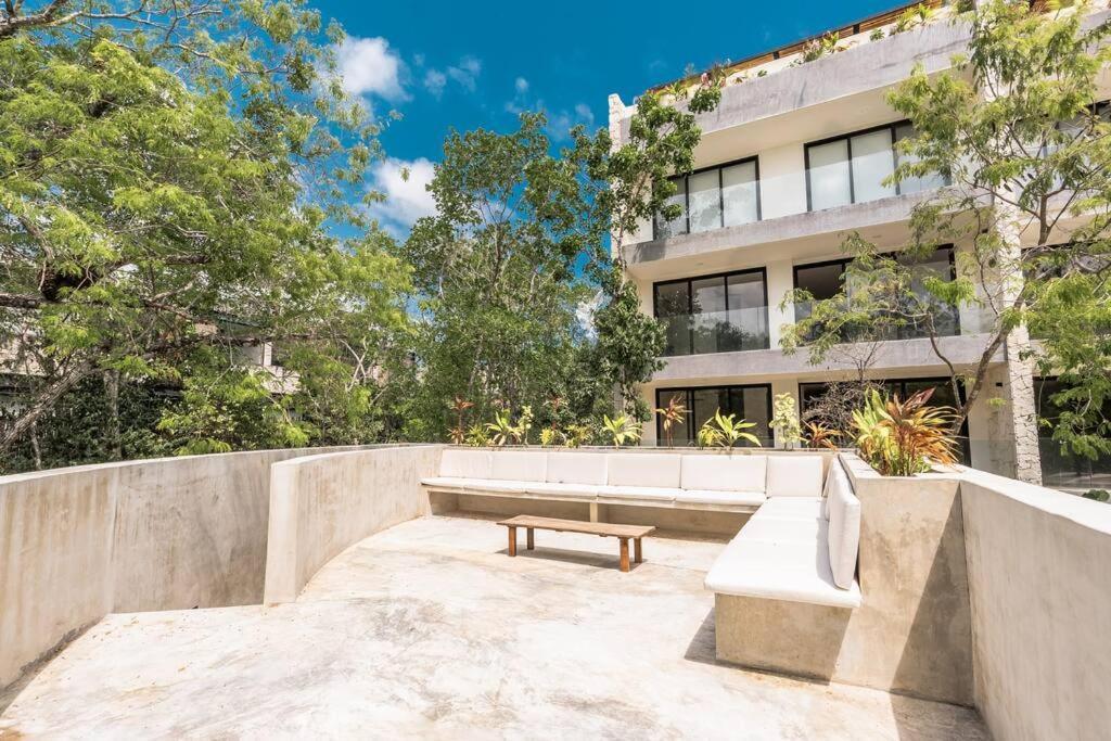 New 2 Bedroom 2 Badrooms Pool Front Concierge