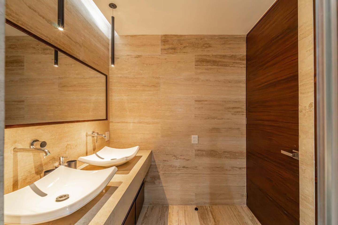 Сasa de vacaciones 1 Bd Luxury With Balcony In Trendy La Veleta