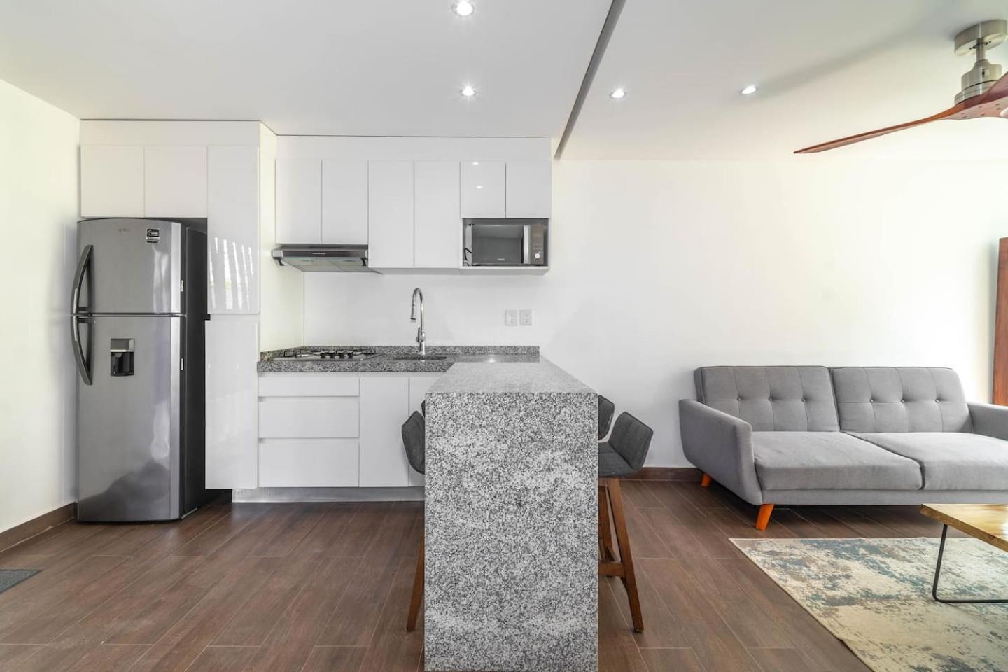 Сasa de vacaciones 1 Bd Luxury With Balcony In Trendy La Veleta