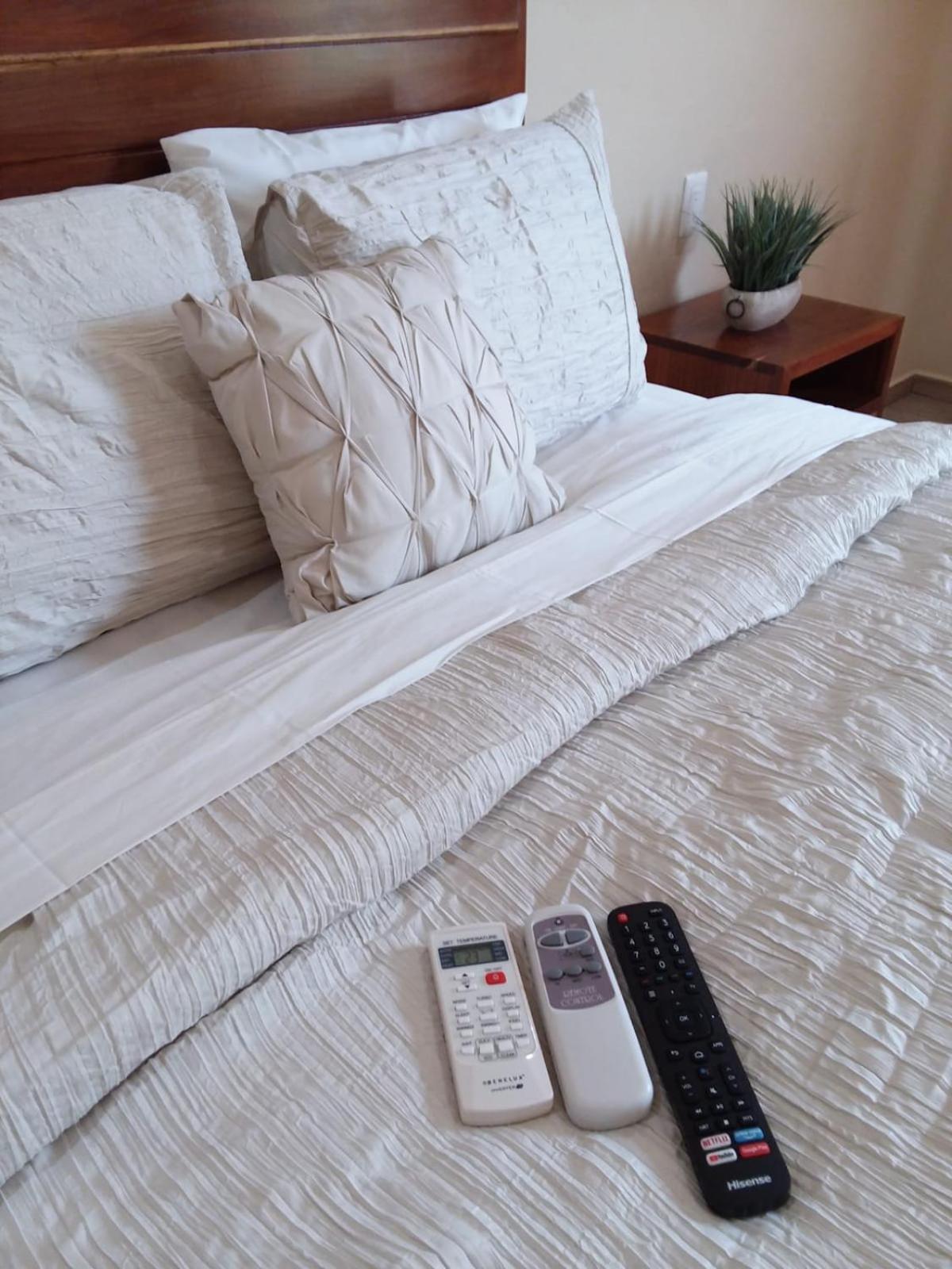 Boutique And Kaban - Free Airport Transp - Free Continental Breakfast 5*