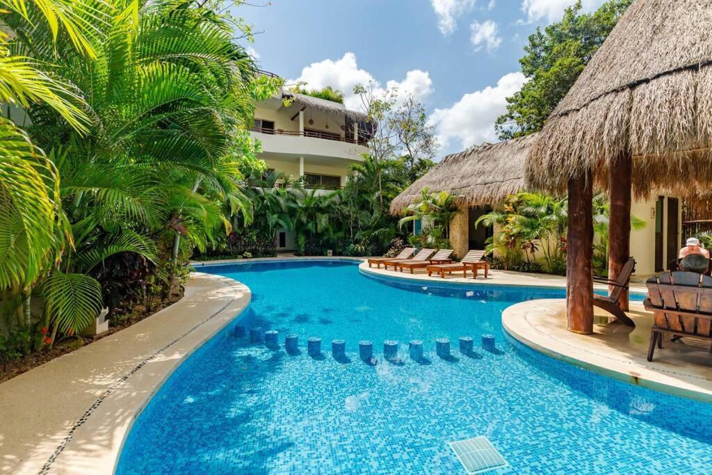 Stylish 2bd In Prime Location With Balcony * Tulum