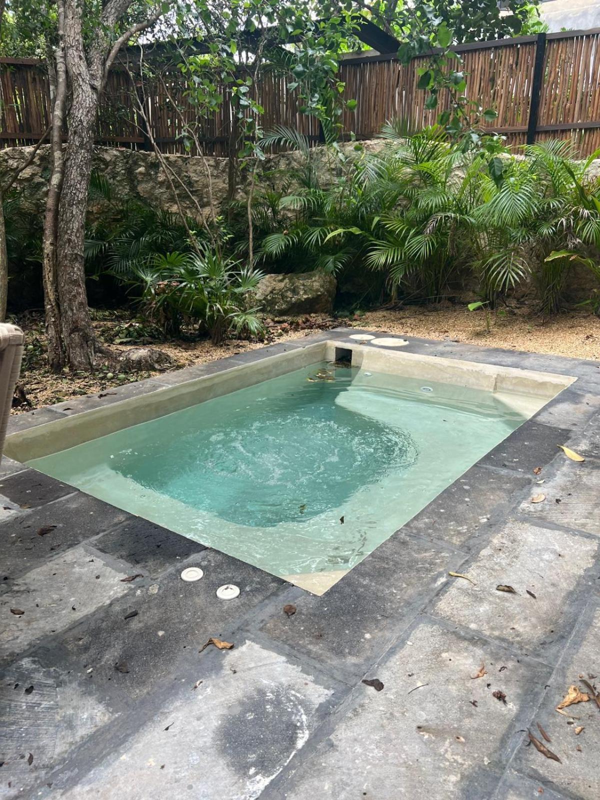 Lovely 2bedroom Serviced + Pool & Garden *