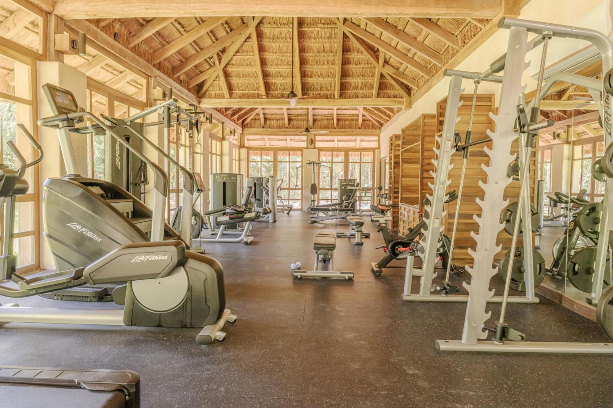 Dossantas Wellness & Jungle Retreat By Bt Homes *