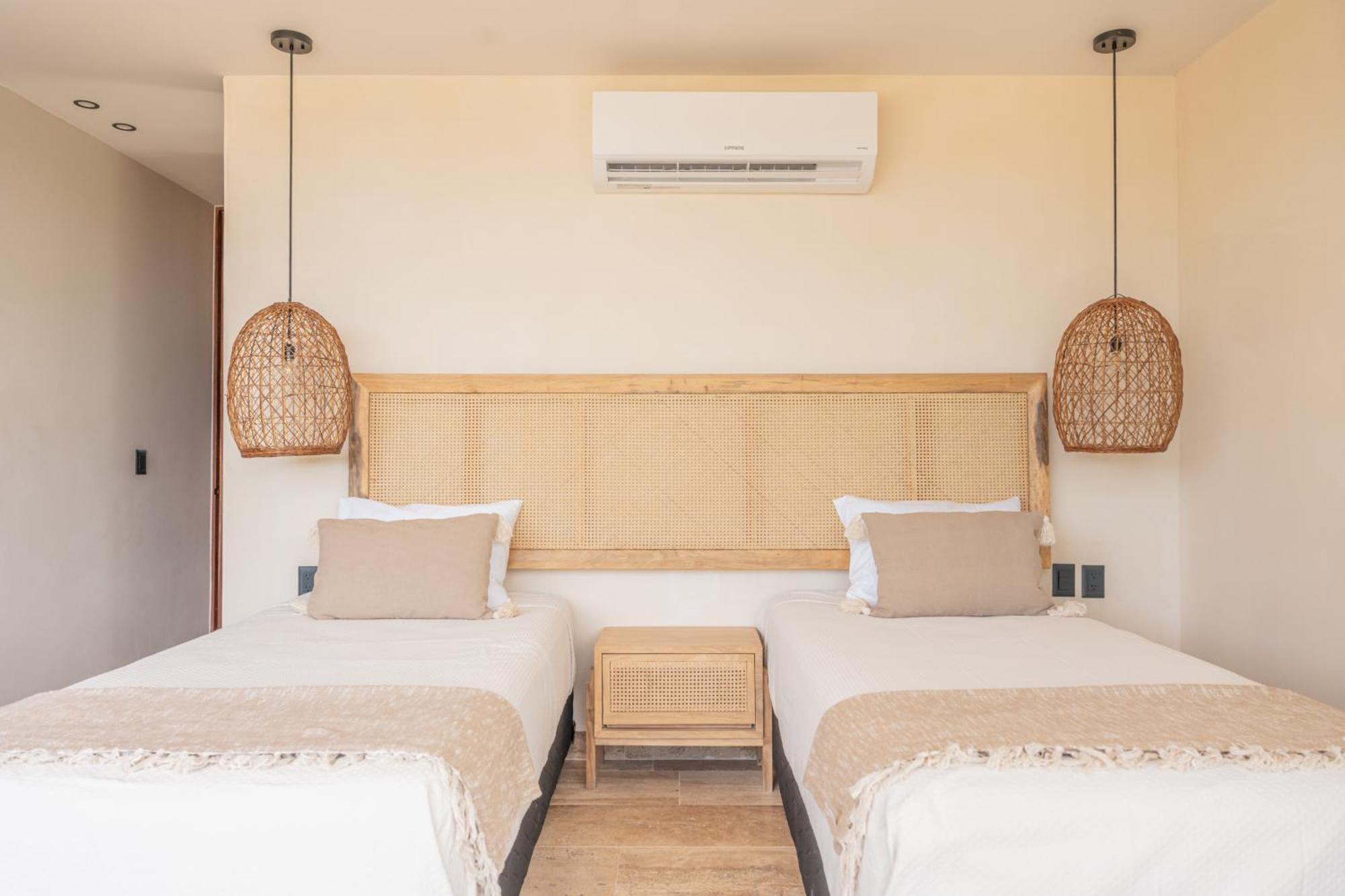 Dossantas Wellness & Jungle Retreat By Bt Homes