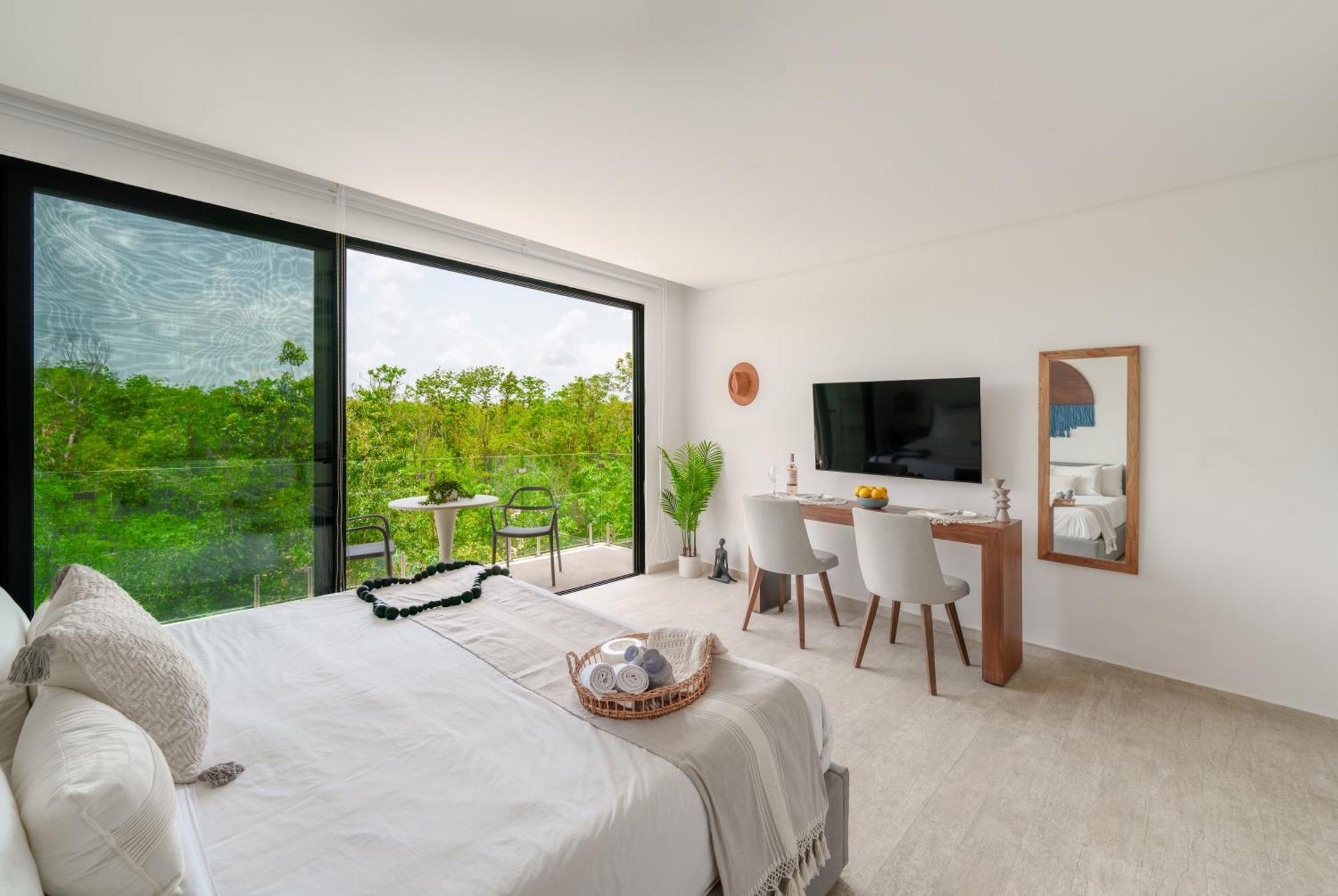 Tropical Jungle At Lagunas - Panoramic Pool & Gym