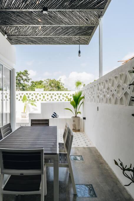 Luxury Villa, Club - Jungle View - Sahara Bleu *