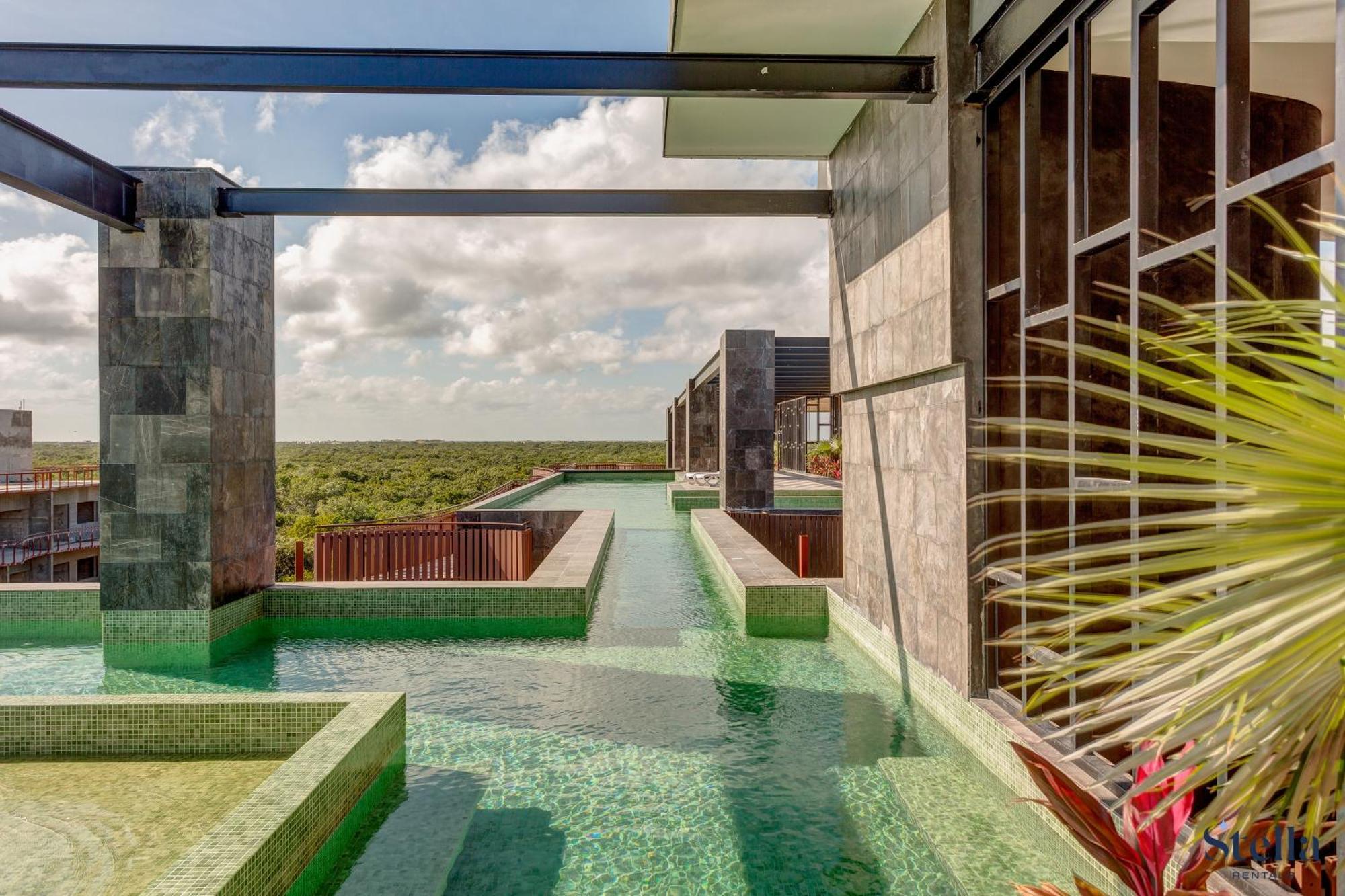 Ocean Views Luxury Community Private Rooftop Pool * Tulum