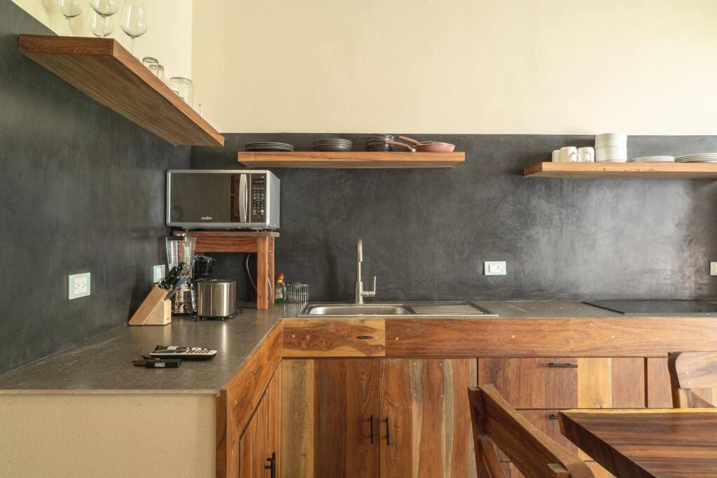Lujoso Estudio Con Acceso A La Piscina - La Veleta Apartamento *