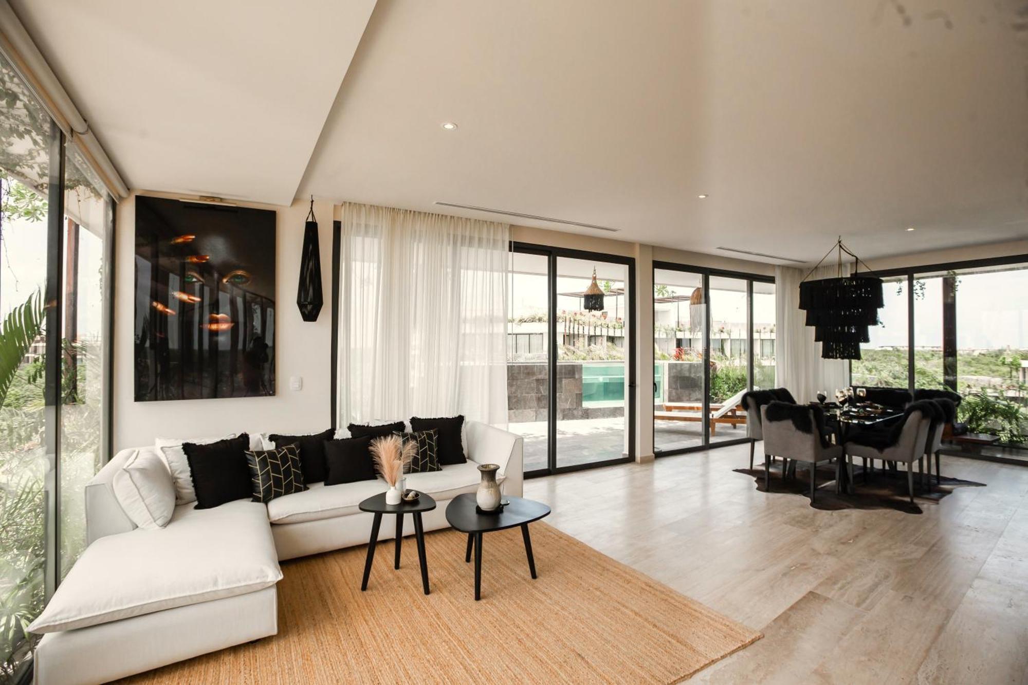 Luxury 2br Ph Pools, Coworking & Close To *