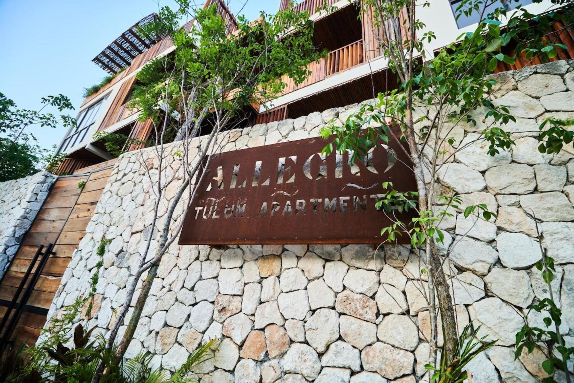 Allegro Private Pools Comfort And Privacy *