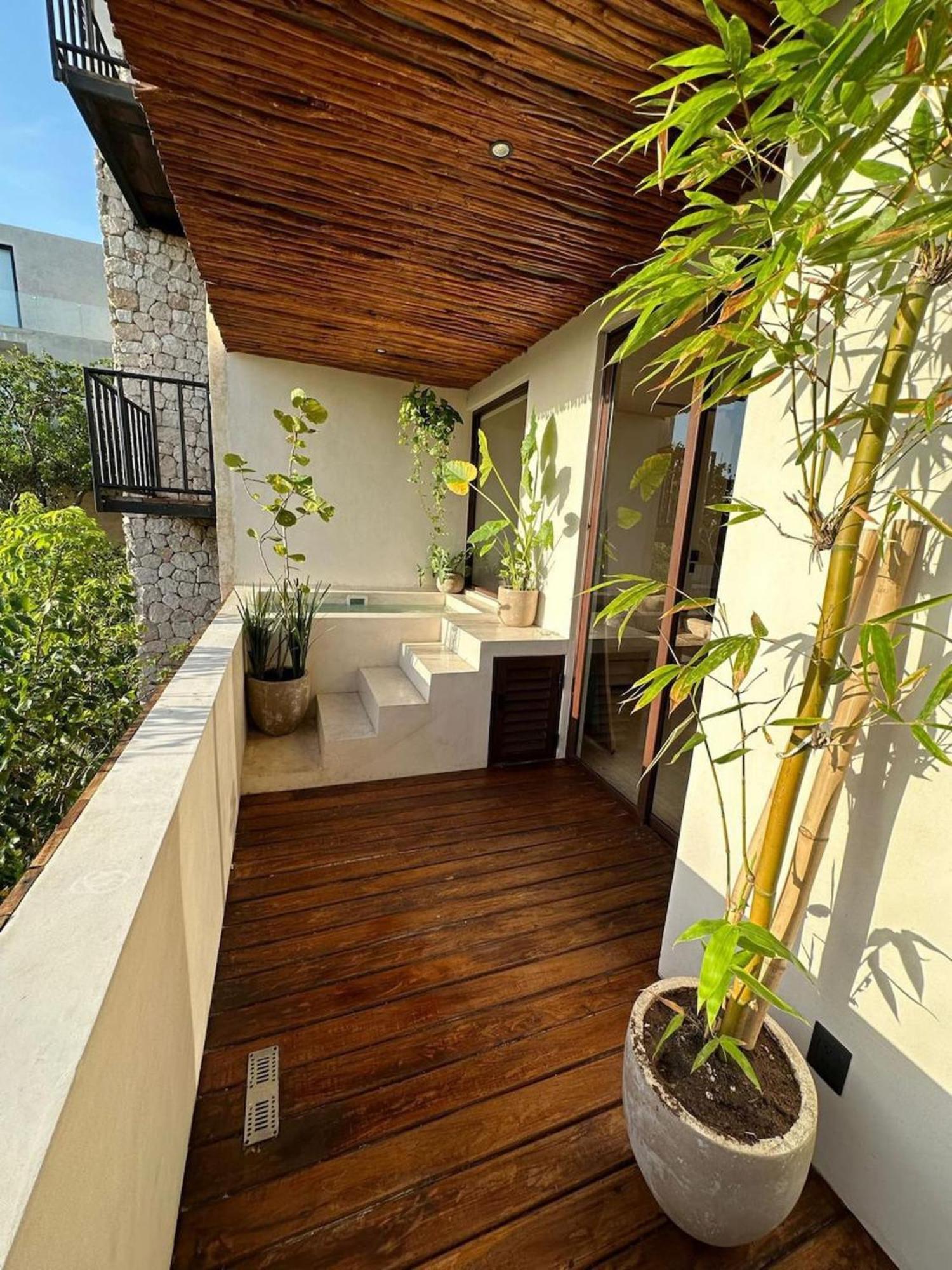 Allegro Private Pools Comfort And Privacy *
