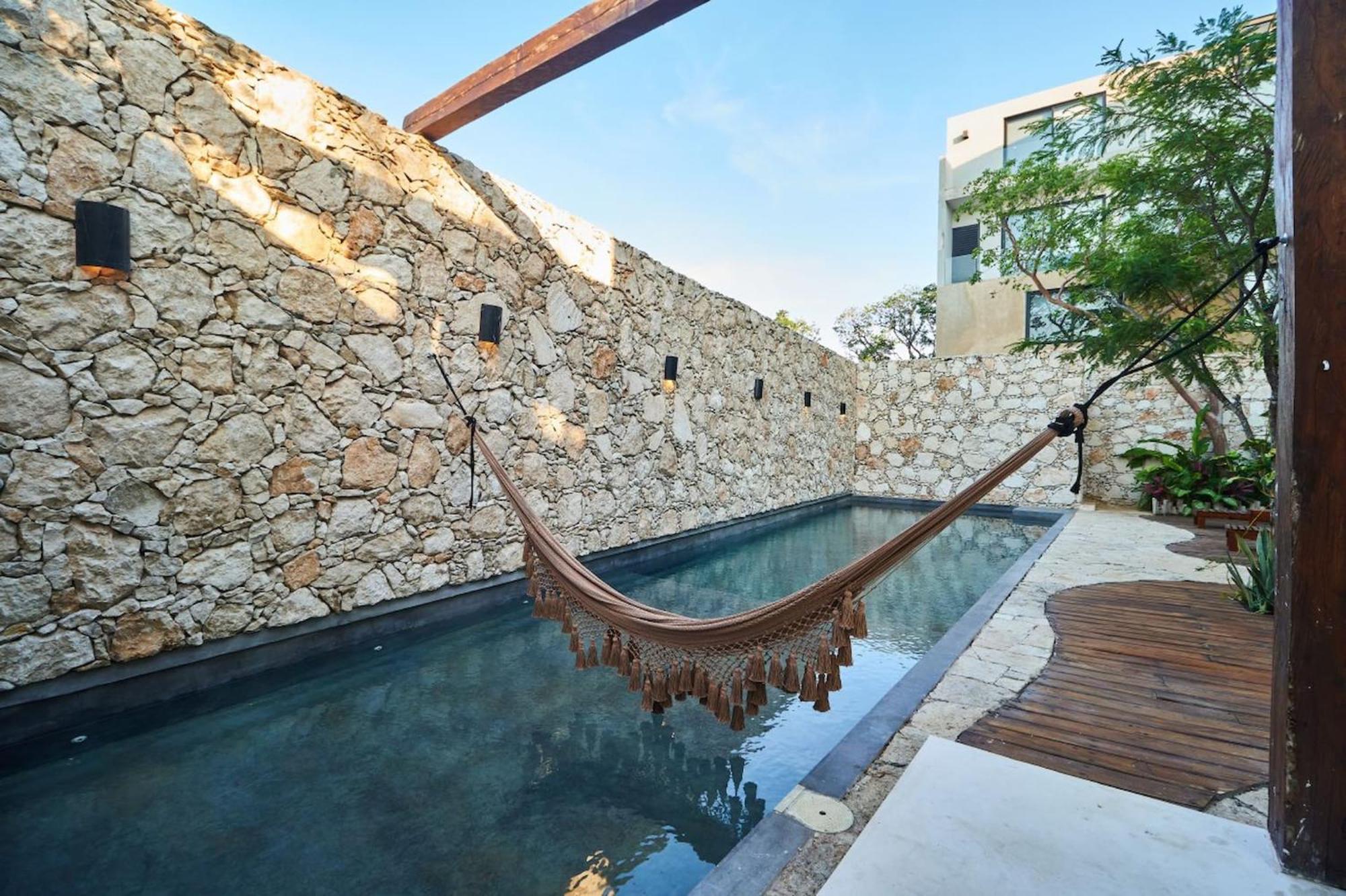 Allegro Private Pools Comfort And Privacy
