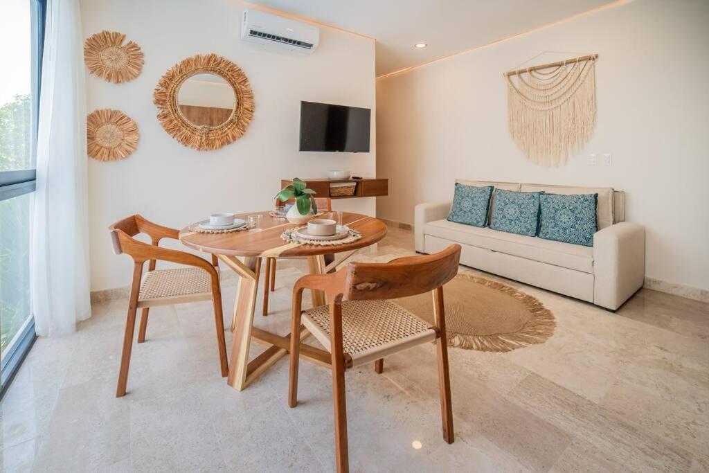 Giada 201 Jungle View Cozy 1br W Rooftop Pool *
