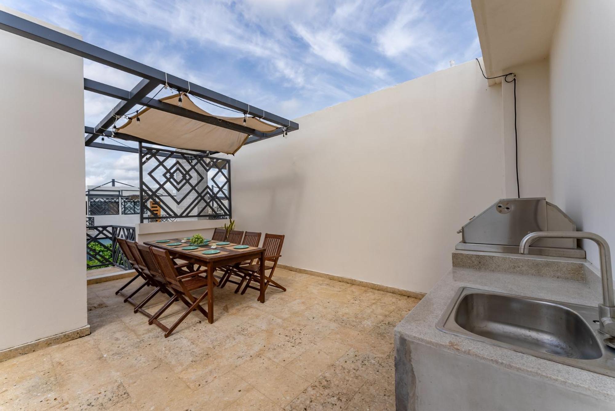 Stylish 2br Penthhouse, Private Terrace, Grill And Pool Apartamento Tulum