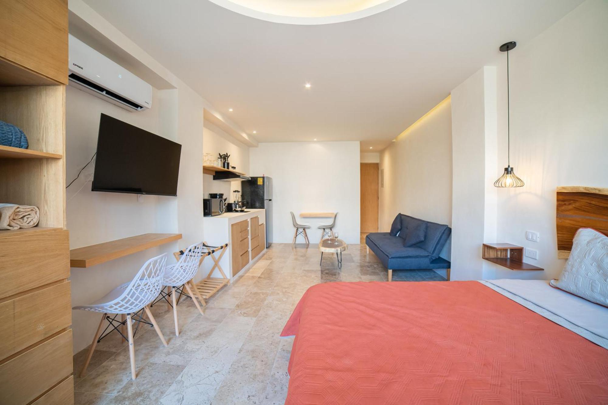 Hotel Crystal By