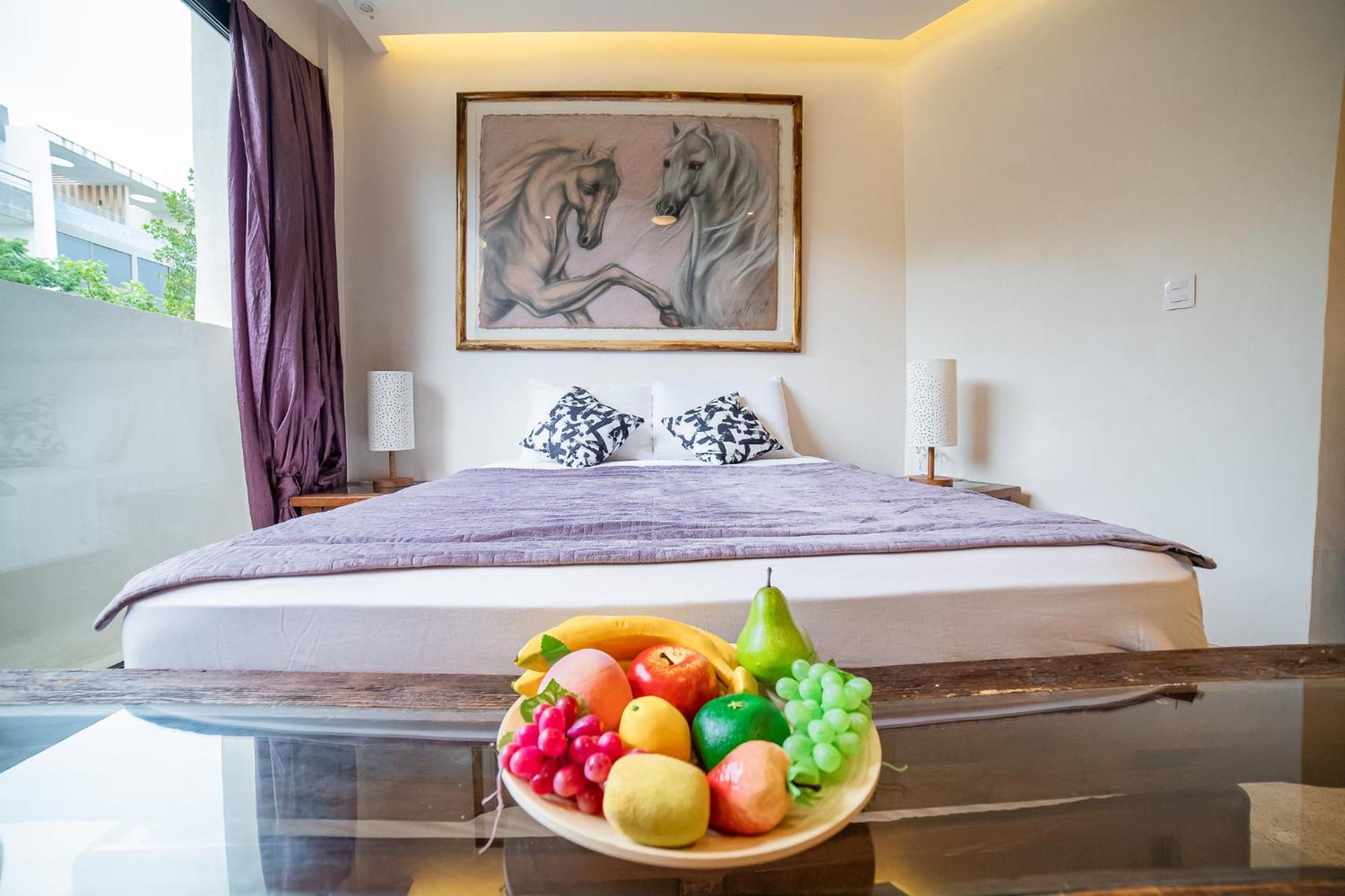 Crystal By Hotel *