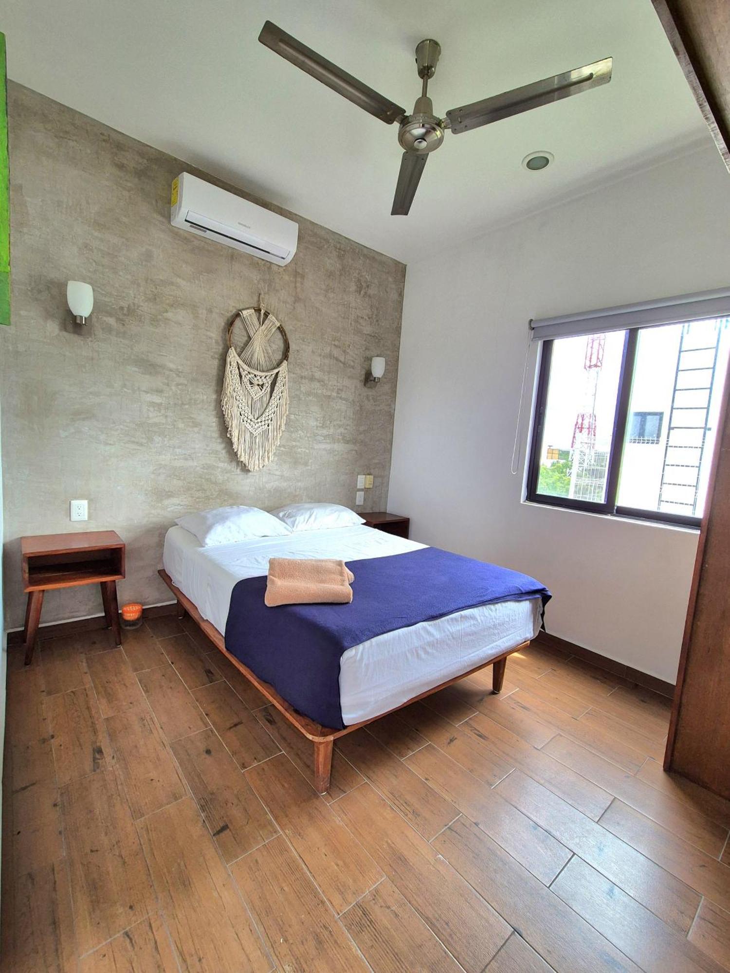 Apartahotel Mi 3*